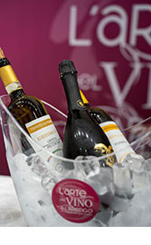 L'Arte del Vino all'Arengo: bottiglie di vino
