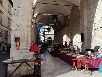 Mercatino Antiquario di Ascoli