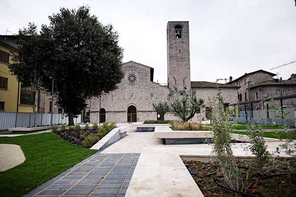 Piazza San Tommaso
