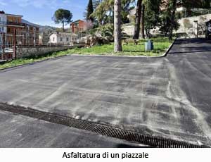 Asfaltatura di un piazzale