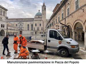 Manutenzione pavimentazione in Piazza del Popolo