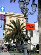 Foto di piazza Roma capolinea dei taxi