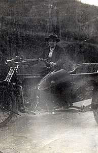 Un Sidecar ' ultimo modello ' per l'epoca - anno 1910