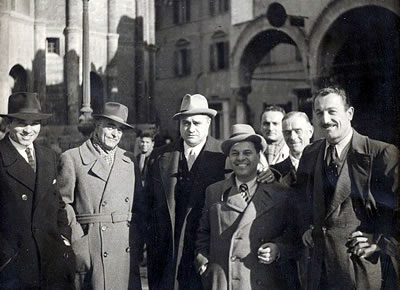 Beniamino Gigli, incontro al Teatro Ventidio Basso con il tenore ascolano Luigi Marini - anno 1941