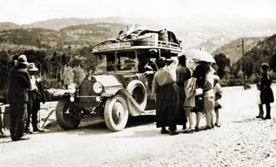 Primo servizio di autolinea Ascoli - Rieti - Roma - anno 1925